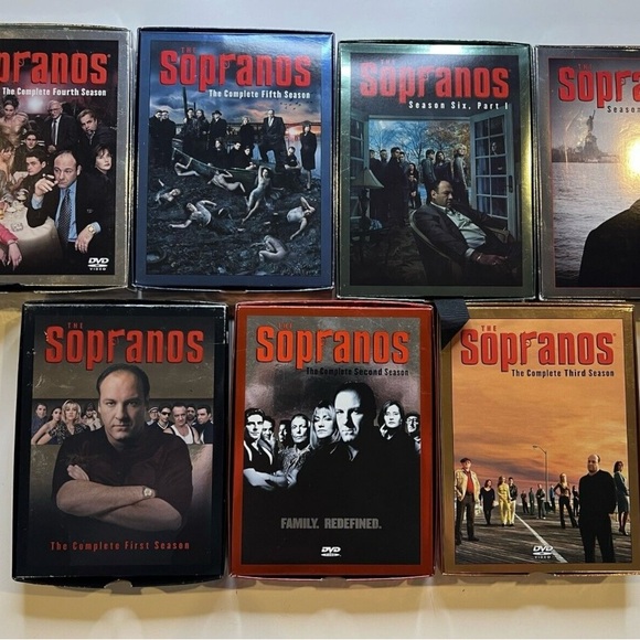 The Sopranos Complete Series Set - Picture 2 of 2